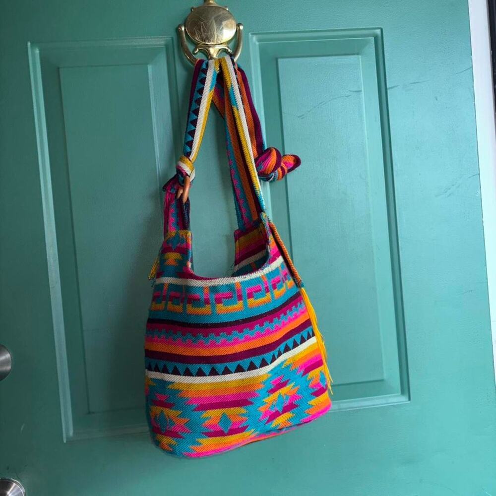 Huinay multicoloured wool handbag excellent condition